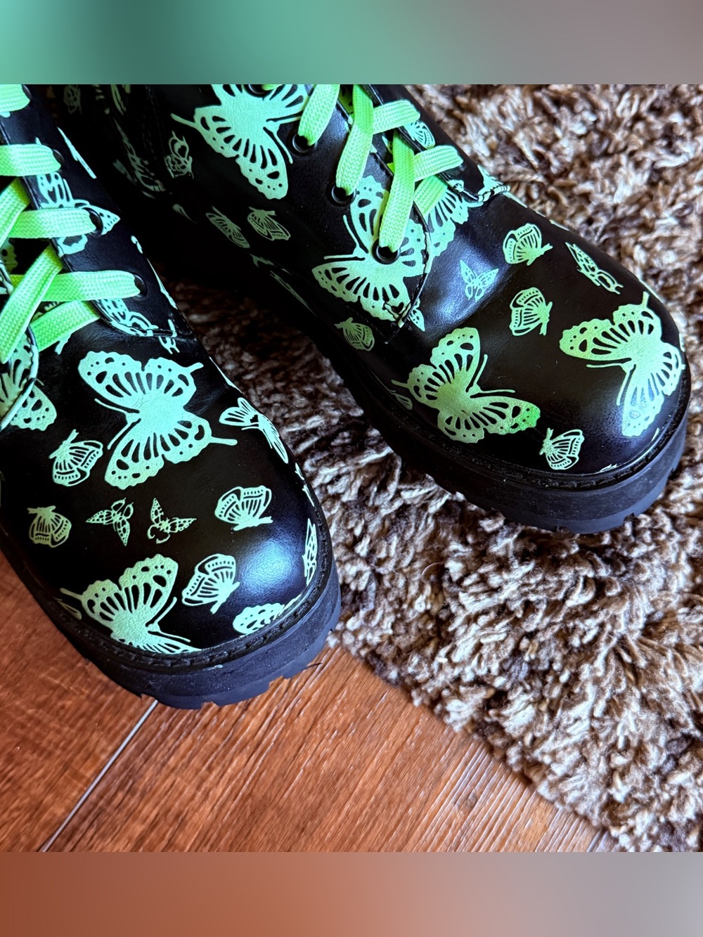 DOLLS KILL CLUB EXXX Glow In The Dark Platform Boots Butterfly Print SZ 9 - Picture 16 of 16